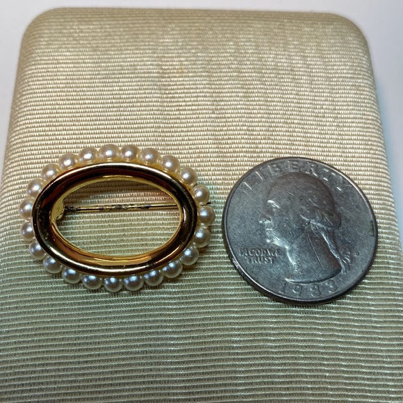 Vintage Set Napier Faux Pear Gold Tone Necklace & Oval Faux Pearl Brooch Pin - Picture 6 of 8